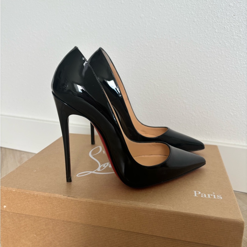 Christian Louboutin So Kate Pointed Toe Pump